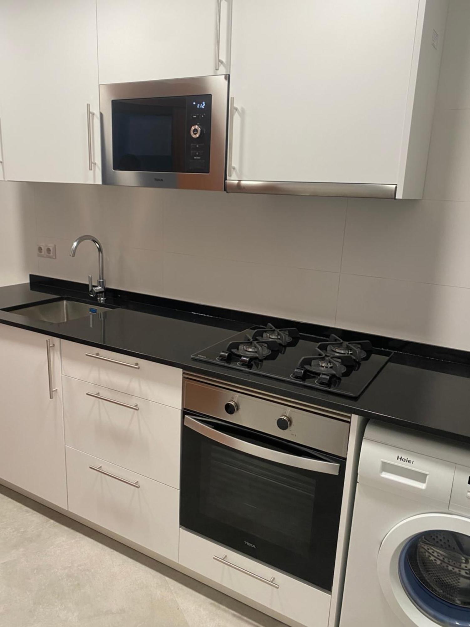 Granvia Fira Apartment Оспиталет де Лобрегат Екстериор снимка